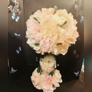 Rose Plush Peachy Soft Ivory Wedding Centerpiece Table Topper